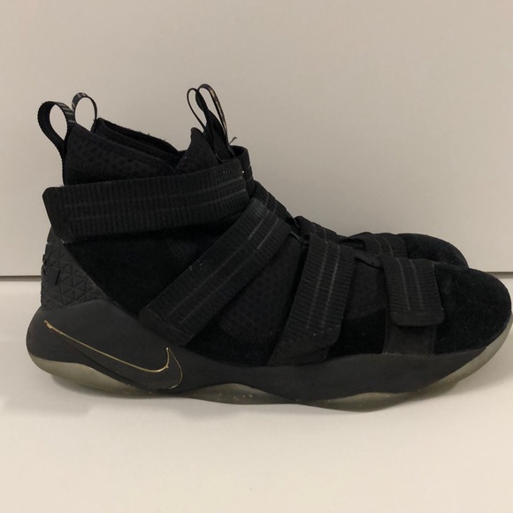 lebron james soldier xi sfg
